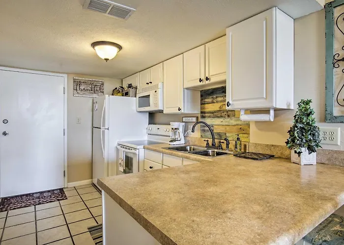 Getaway W/ Pool, & Access!