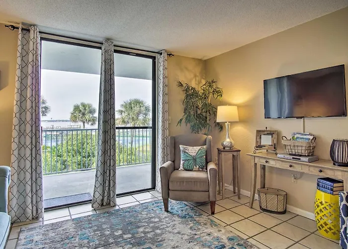 Holiday home Getaway W/ Pool, & Access! Gulf Shores